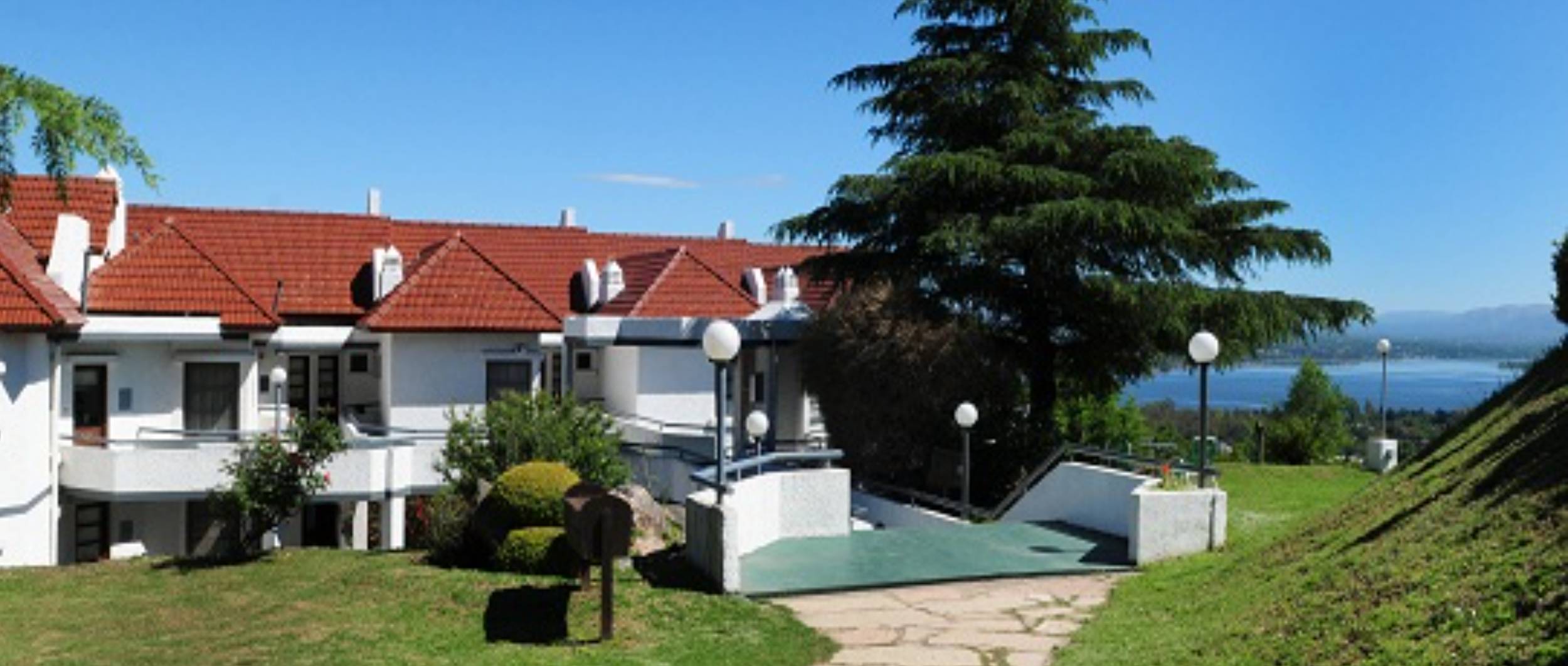 Le Mirage Village Club